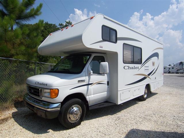 Used 2008 Winnebago Chalet 224VR Class C For Sale